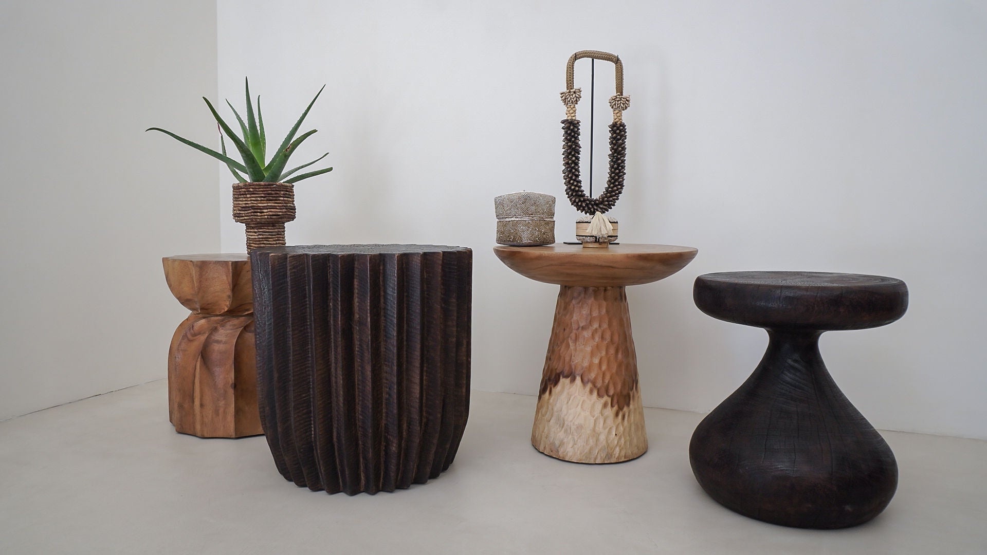 STOOL