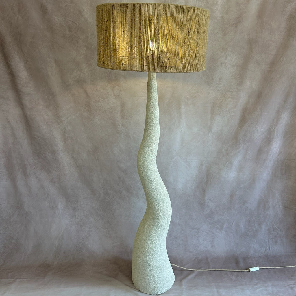 Lampe sur pied LIKU