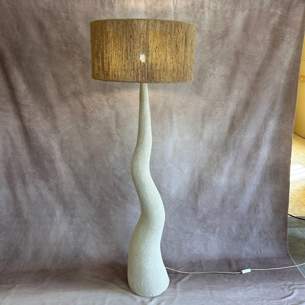 Lampe sur pied LIKU