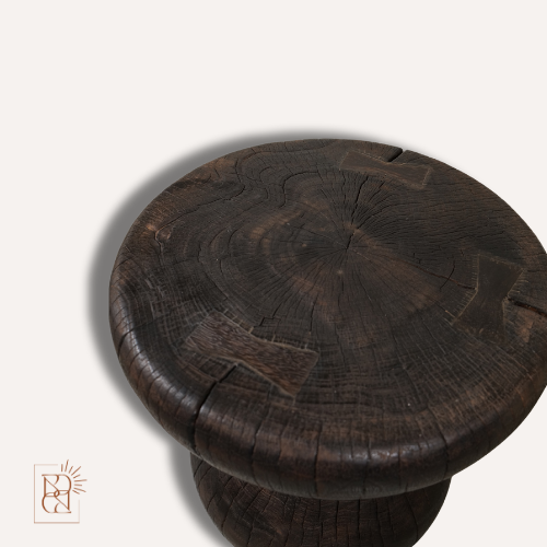 Stool HUJAN