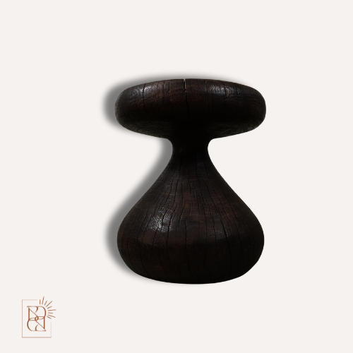 Stool HUJAN