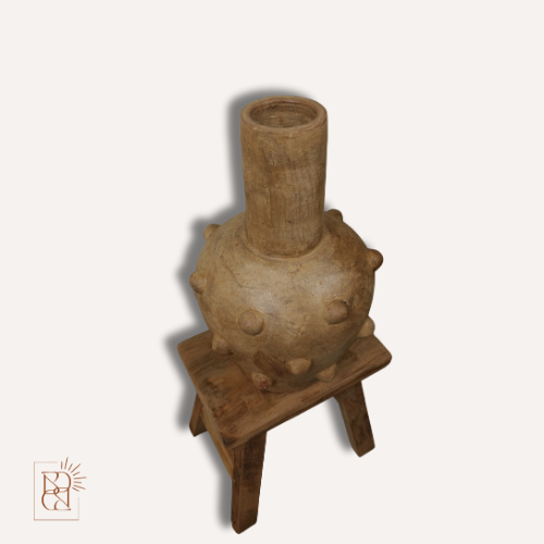 Vase AMPAT